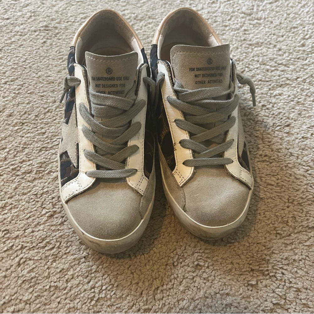 Golden Goose leopard sneaker sz 35